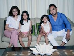 Cari Ide Rumah Resort Modern, Bebi Romeo Ke Bali dan Thailand