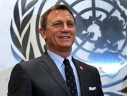 Wah, Daniel Craig Akan Jadi Stormtrooper di Star Wars: The Force Awakens!