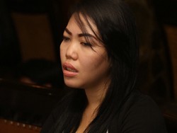 Tak Pernah Dinafkahi, Devi Sebut Krisna Mukti Menikahinya Demi Pencitraan