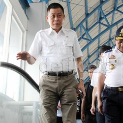 Menhub Jonan Berani Adu Pelayanan Pelabuhan dan Bandara Kemenhub dan BUMN