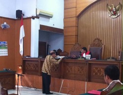Verifikasi Berkas Selesai, Hadi Poernomo Akan Ajukan 5 Saksi di Sidang Besok