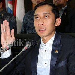 Ibas Soal Petral: Pak Menteri ESDM, Setop Tuding SBY