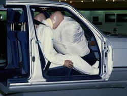 Ini Orang yang Pertama Kali Buat Airbag