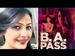 Aktris Bollywood Bunuh Diri dengan Cara Gorok Leher Diduga Depresi