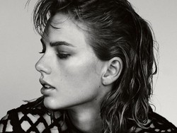 Taylor Swift, Selebriti Paling Hot Versi Maxim