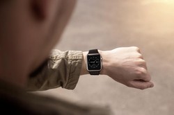 China Larang Tentaranya Pakai Smartwatch