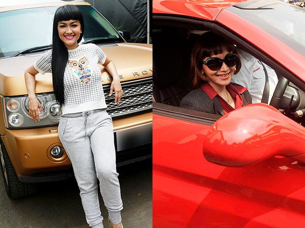 Pose Jupe di Range Rover, Roro Fitria Eksis dengan Ferrari di Polres