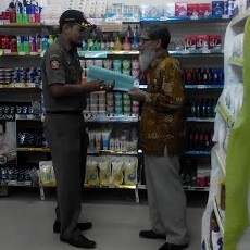 Dua PNS ini Kepergok Belanja Saat Jam Kerja