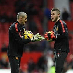 Jika De Gea Hengkang, Valdes Dinilai Sudah Cukup Jadi Pengganti