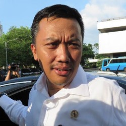 Menpora Tegaskan Tim Transisi Tetap Berjalan