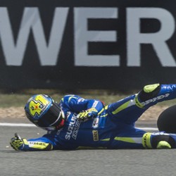 Aleix Espargaro Akan Jalani Operasi Ibu Jari