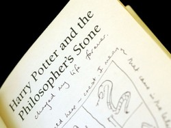 Harry Potter Disulap Lagi, Penjualan Bukunya Meningkat