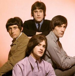 Film Biopik The Kinks Akan Disutradarai Julian Temple