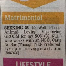 Ibu di India Carikan Jodoh Anaknya yang Gay Lewat Surat Kabar