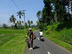 8 Kota di Indonesia yang Cocok untuk Solo Traveling (2)