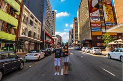 Satu Lagi Ide Seru Foto Traveling: Hitung Kilometer