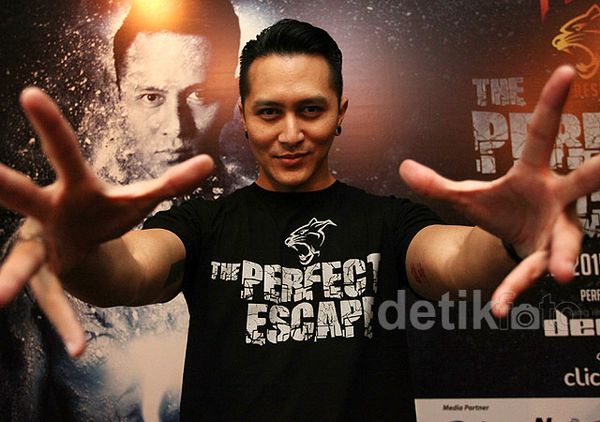 Demian Siap untuk Dikubur Hidup-hidup