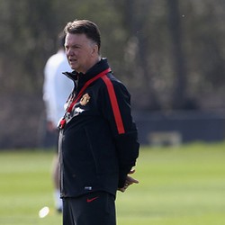 Van Gaal Melatih MU dengan Cara yang Berbeda