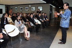 Mahasiswa Universitas Ternama di Singapura Dapat Edukasi Perbankan