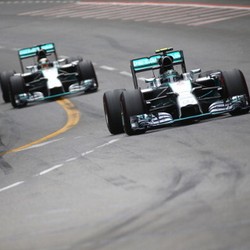 Kans Hat-trick Rosberg, Usaha Hamilton Lanjutkan Rentetan Podium