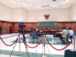 Terungkap! Hakim di MA Bertemu Terpidana Korupsi di Restoran Bicara Kasus