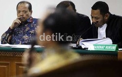 Jaksa KPK Putar Rekaman Percakapan Sutan-Waryono di Hotel Mulia