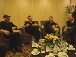 Ditanya Soal Jakarta, Boyzone: Its Bloody Hot!