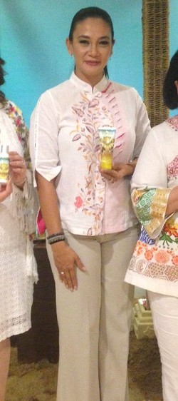 Jarang Pakai Sunscreen, Kulit Dian Nitami Menggelap dan Timbul Flek Hitam