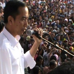 Blusukan ke Pabrik Gula, Jokowi Siap Suntik Dana Rp 3,5 Triliun