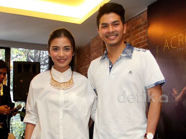 Chelsea Olivia dan Glenn Alinskie Selalu Serasi