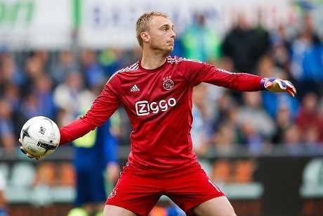 Ajax Takkan Jual Jasper Cillessen