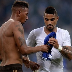 Kevin-Prince Dihukum Schalke, Jerome Boateng Membela