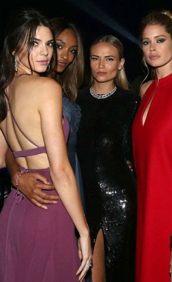 Foto: Top Model Dunia, Kendall Jenner Hingga Jourdan Dunn Dugem di Cannes