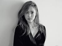 Jessica Jung Seksi dengan Bra Hitam