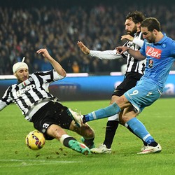 Napoli Menuju Juventus Stadium dengan Catatan Tandang Kurang Oke