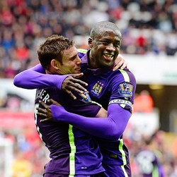 Joe Hart Berharap Besar Toure dan Milner Tak Tinggalkan Etihad