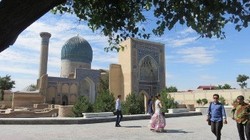 Di Uzbekistan, Irman Gusman Kunjungi Makam Ponakan Nabi dan Imam Bukhori