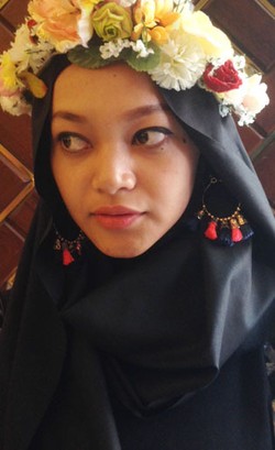 Tren Hijabers Bandung Tampil Unik dengan Mahkota Bunga di Sunsilk Hijab Hunt