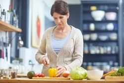 Lakukan 5 Cara Praktis Ini Saat Memasak Agar Makanan Lebih Rendah Kalori