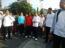 Isu Beras Campur Plastik, Jokowi: Jangan Semua Bicara dan Membesarkan Masalah