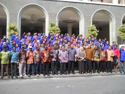 Mensesneg dan Mendikbud Lepas Guru Penggerak yang Bertugas di Puncak Papua