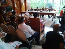 Di Depan Para Ilmuwan, Habibie Cerita Kenangan Pertemuan dengan Soeharto