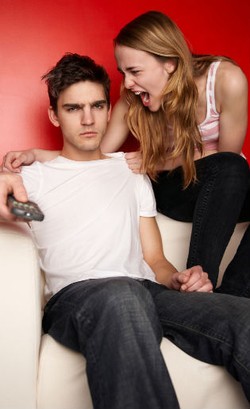 Ciri-ciri Wanita yang Terlalu Egois dan Dominan Dalam Hubungan Asmara