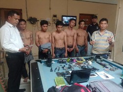 Polisi Bekuk Komplotan Spesialis Pembobol Rumah Mewah di Batam