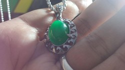 Bahkan Batu Akik pun Ada Jenis yang Sintetis Alias Palsu, Kok Bisa?