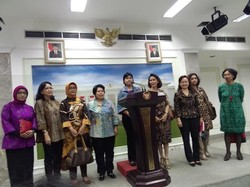 Ditemui Perdana oleh Jokowi di Istana, Ini 9 Srikandi Pansel KPK