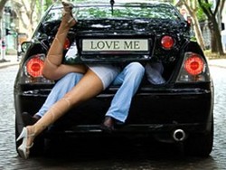 Bercinta di Mobil, Pasangan di AS Tewas Keracunan