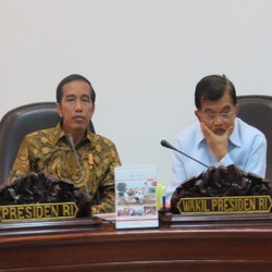 Jokowi: Menteri Harus Bikin Terobosan Tanpa Langgar Aturan