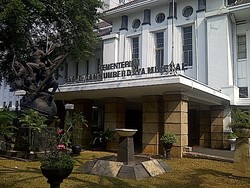 Faisal Basri Ungkap Keanehan Hasil Lelang Jabatan ESDM