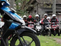 Knalpot Honda Vario Berasap